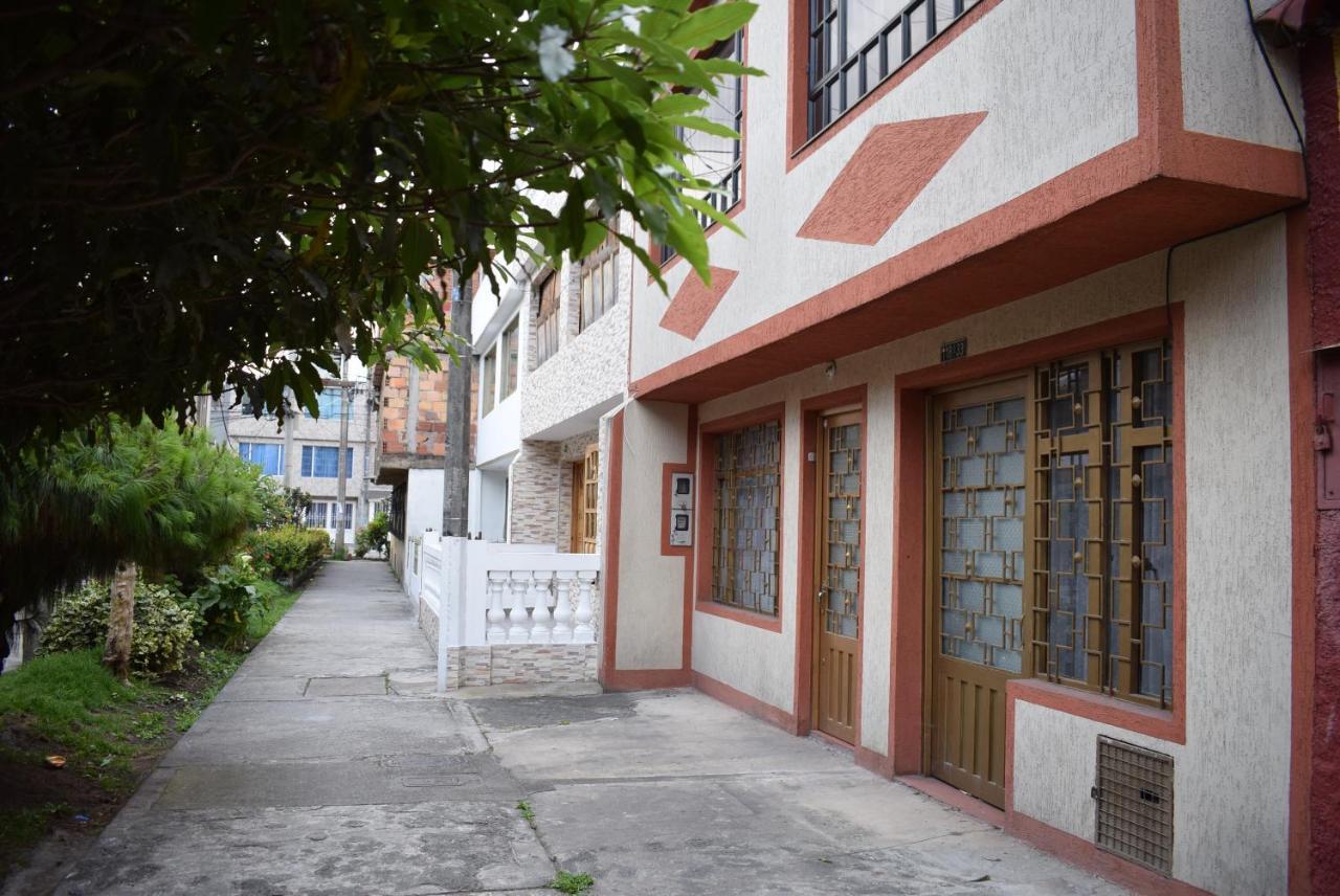 Casa Homely Bogota Bagian luar foto